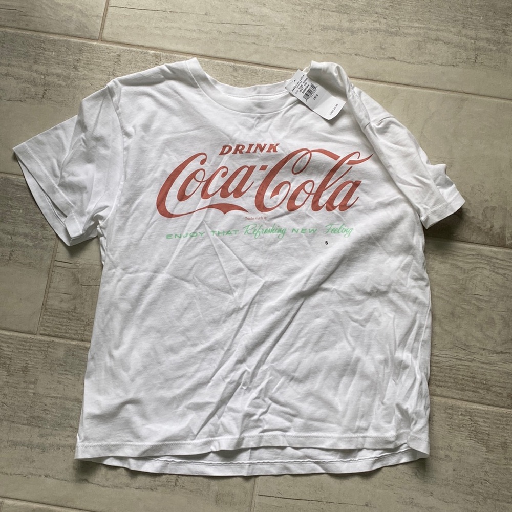 American Eagle top